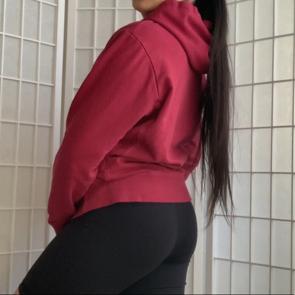 cotton on burgundy red pullover sweatshirt - Picture 4 of 7